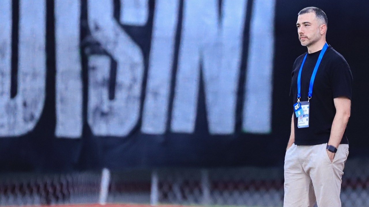 Pelatih Persik Kediri, Marcos Reina