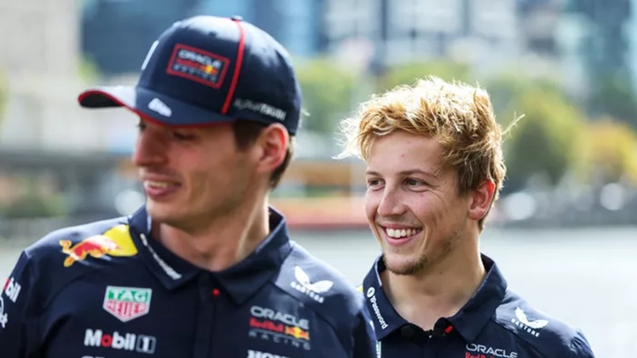 Max Verstappen Tidak Setuju saat Liam Lawson Didepak