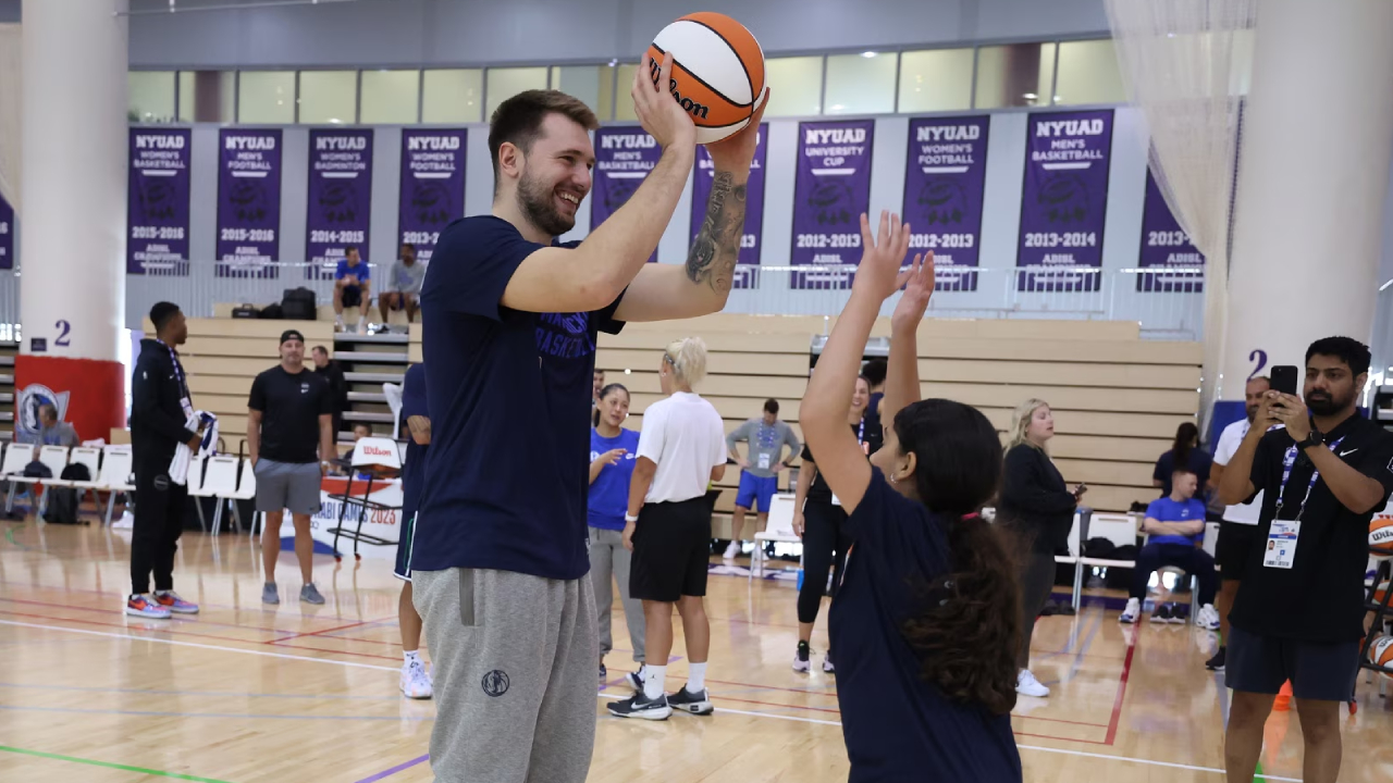 Melalui Yayasan, Luka Doncic Ingin Kembalikan Kegembiraan Anak Main Basket