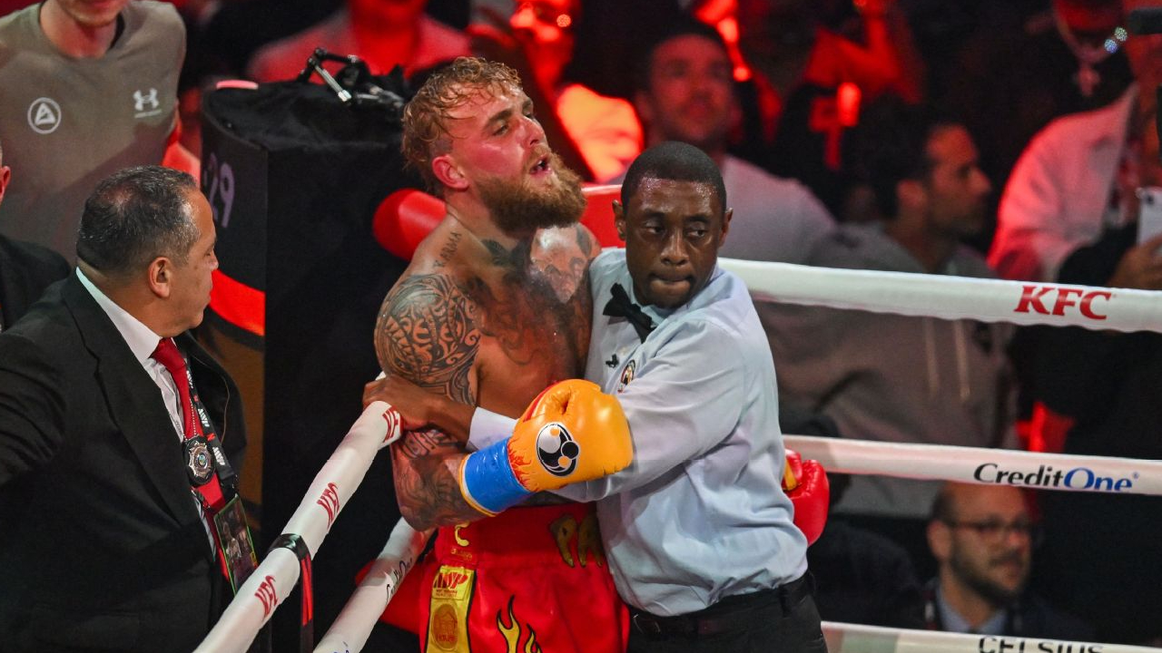 Di usia hampir 29 tahun dan dengan 14 laga profesional, Jake Paul berada di persimpangan sulit. (Foto: Fight TV)