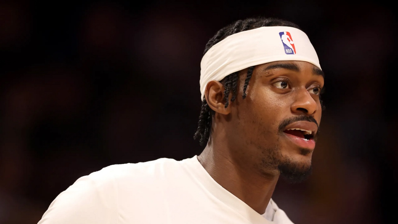 Jarred Vanderbilt fokus rebut offensive rebound lebih banyak.