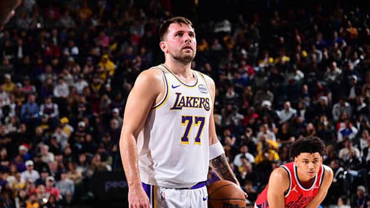 Luka Doncic Dipastikan Absen saat Melawan Suns