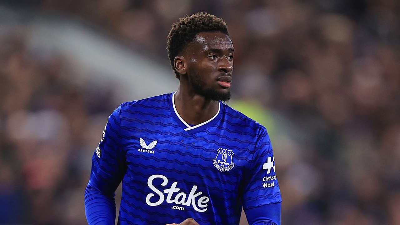 Gelandang Everton, Tim Iroegbunam