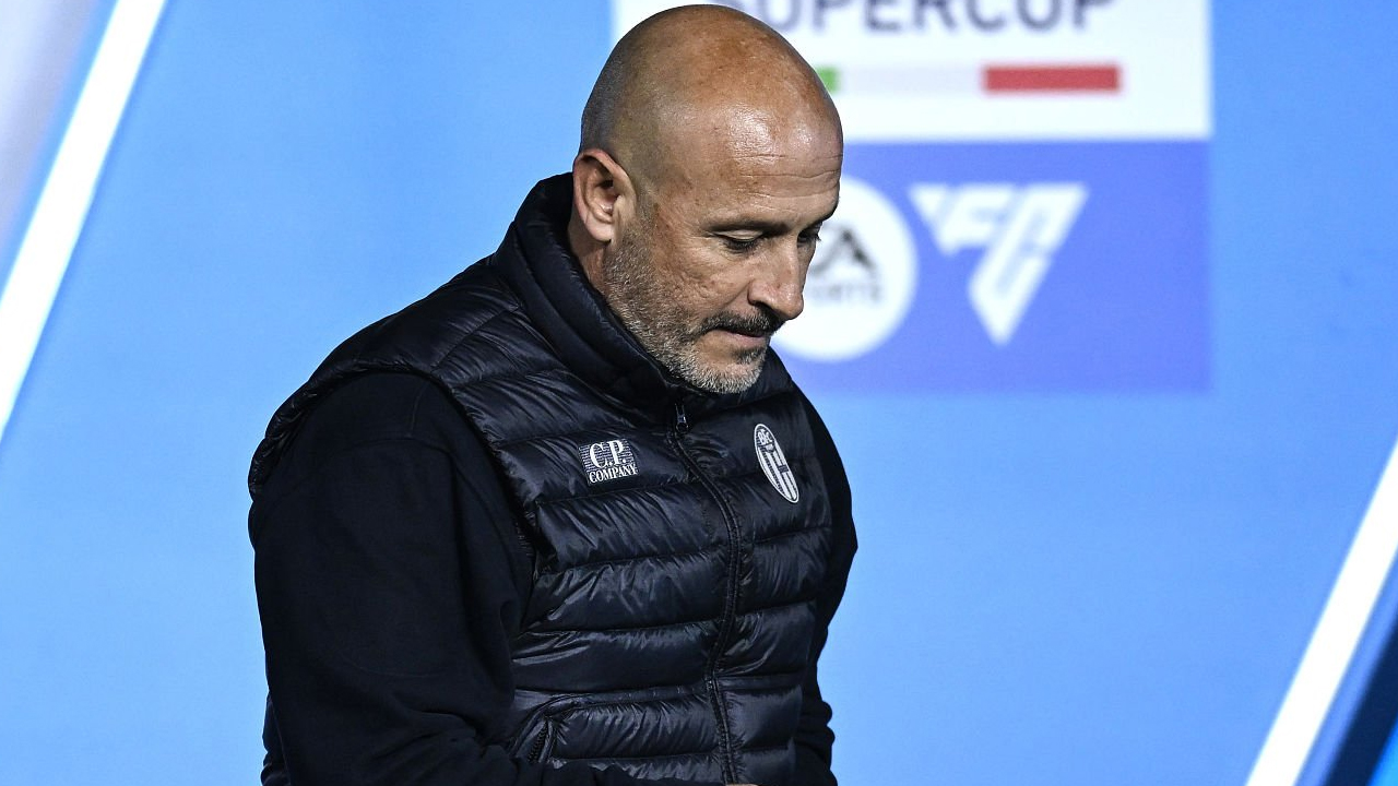 Tumbang dari Napoli, Vincenzo Italiano Akui Bologna Gagal Naik Level