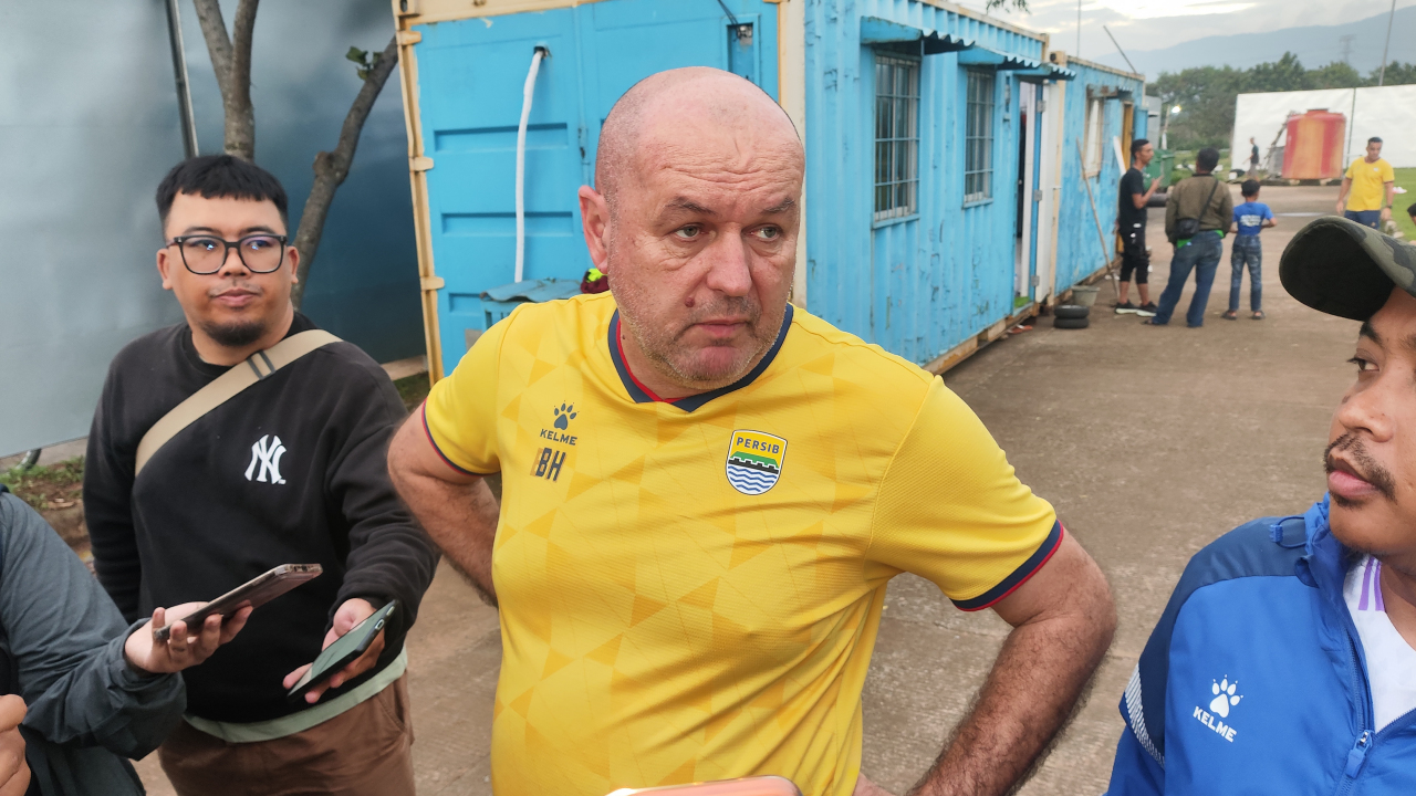 Pelatih Persib, Bojan Hodak