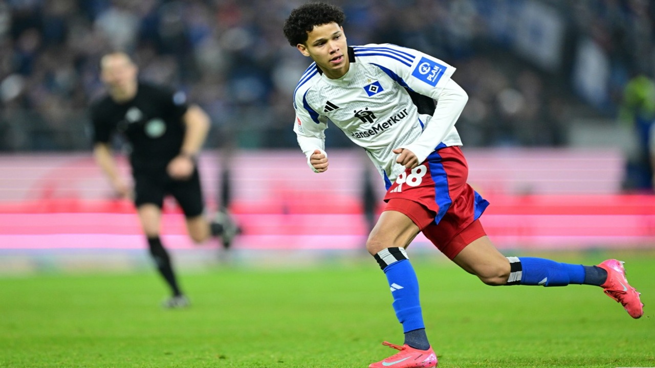 Alexander Rossing-Lelesiit