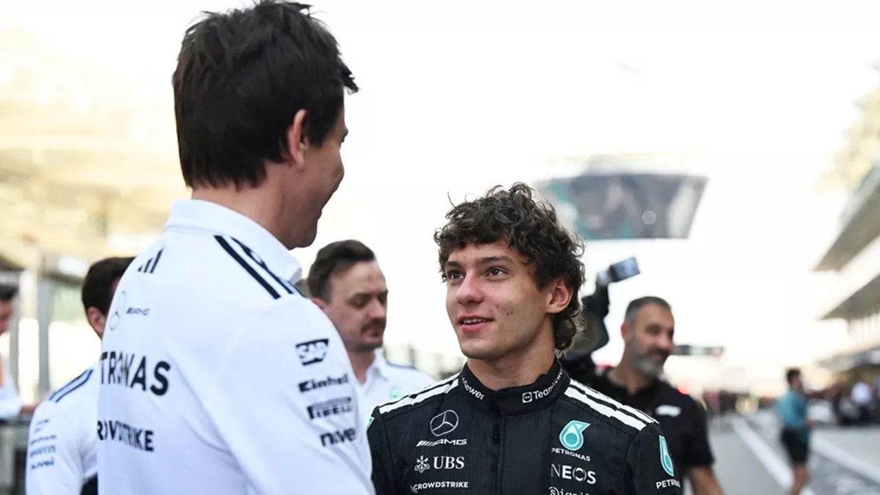 Toto Wolff Puji Performa Antonelli di Musim Debutnya
