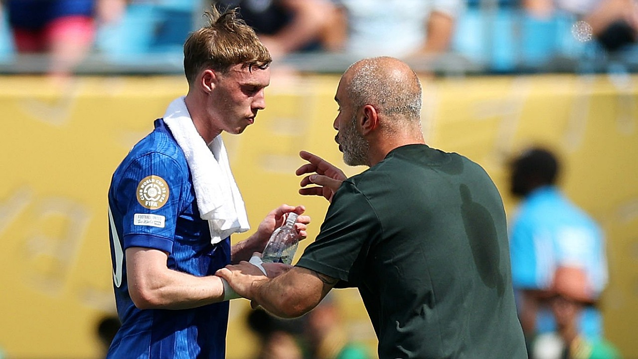 Enzo Maresca Tak Mau Tukar Cole Palmer dengan Morgan Rogers