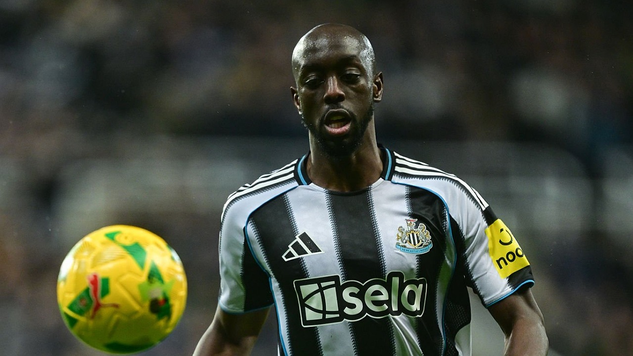 Striker Newcastle United, Yoane Wissa