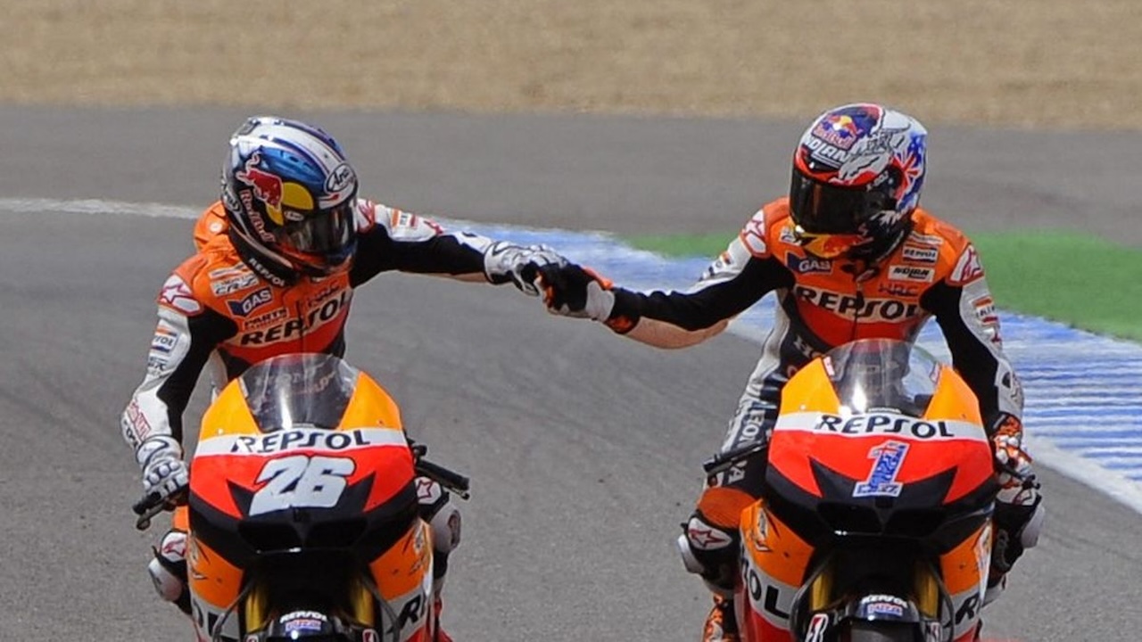 Casey Stoner Bongkar Cara Jenius Dani Pedrosa Kalahkan Dirinya di Lintasan