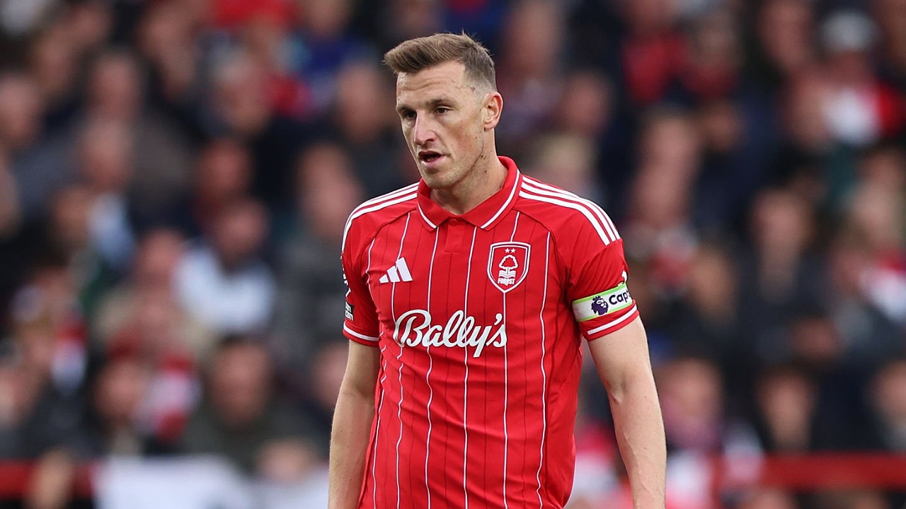 Striker Nottingham Forest, Chris Wood