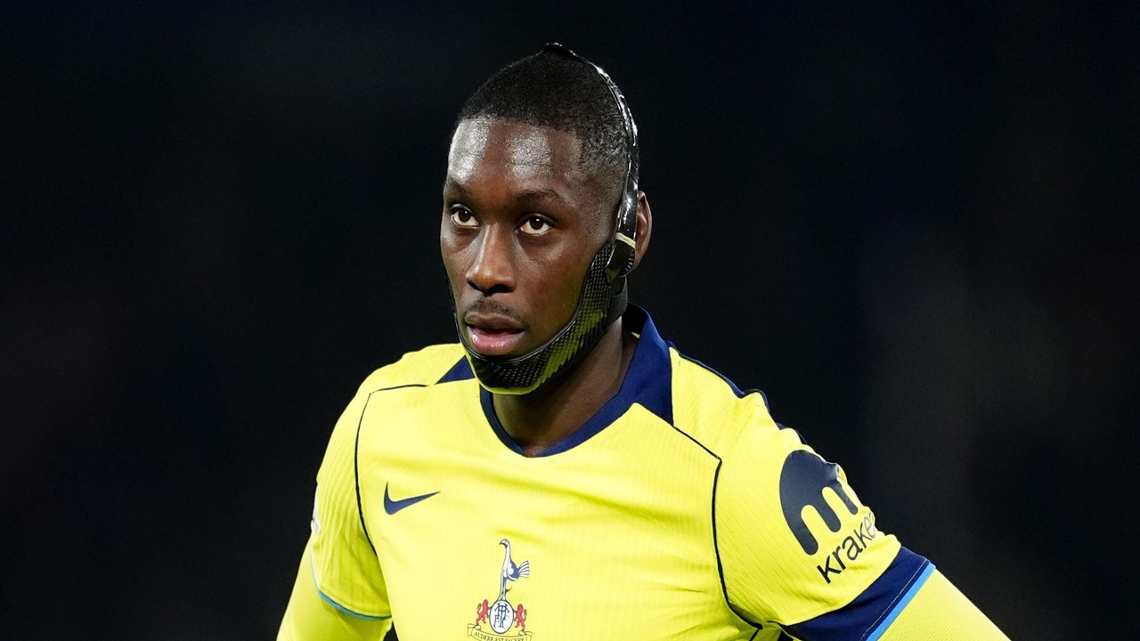 Kolo Muani tentang dukungan pada Frank