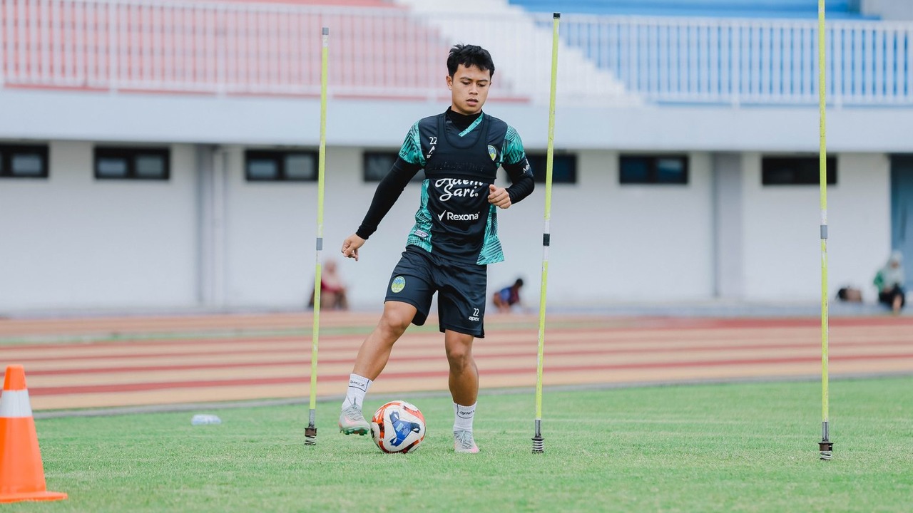 PSIM Jogja Pinjamkan Gelandang Nuda Diandra Diaz ke FC Bekasi City