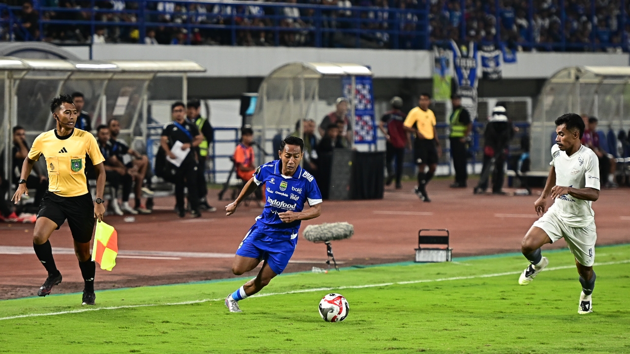 Gelandang serang Persib, Beckham Putra Nugraha