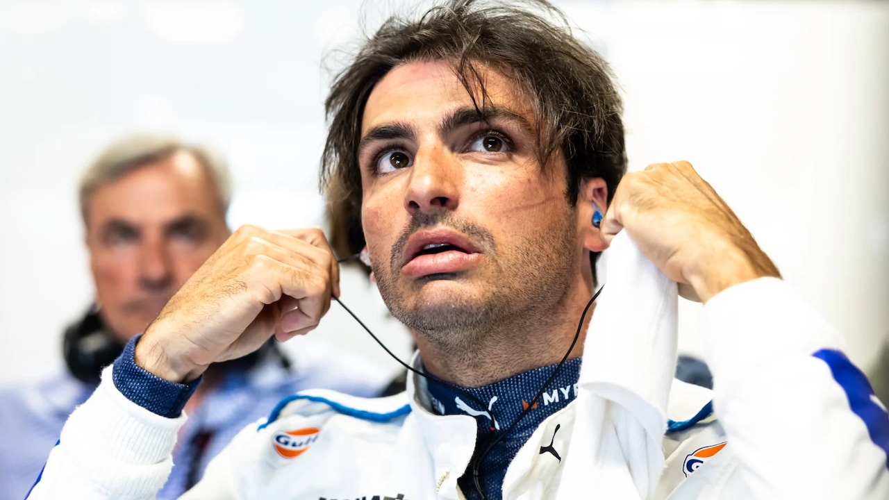 Di Balik Podium Williams, Carlos Sainz Ungkap Kontras Besar di Dalam Tim