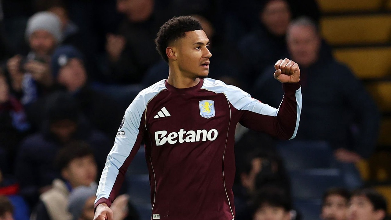 Ollie Watkins: Aston Villa Abaikan Kebisingan soal Perebutan Gelar
