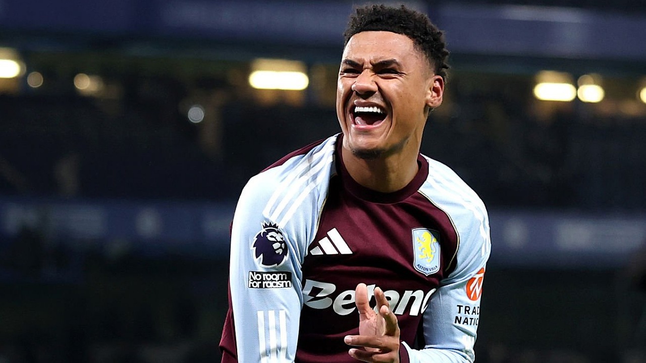 Striker Aston Villa, Ollie Watkins