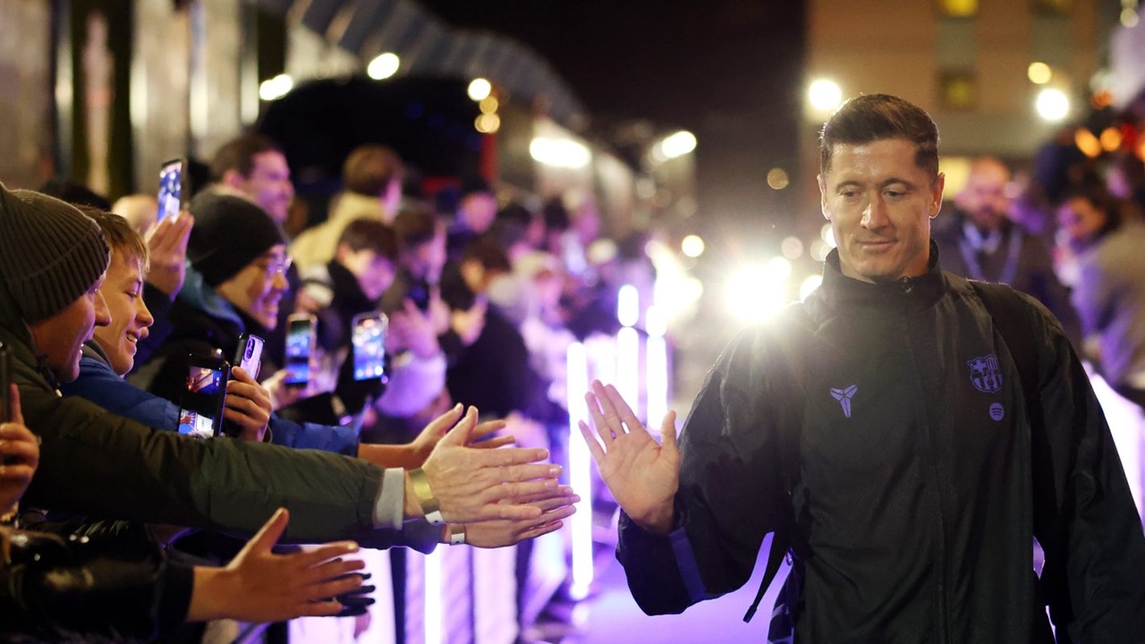 Robert Lewandowski Serahkan Nasibnya ke Hansi Flick