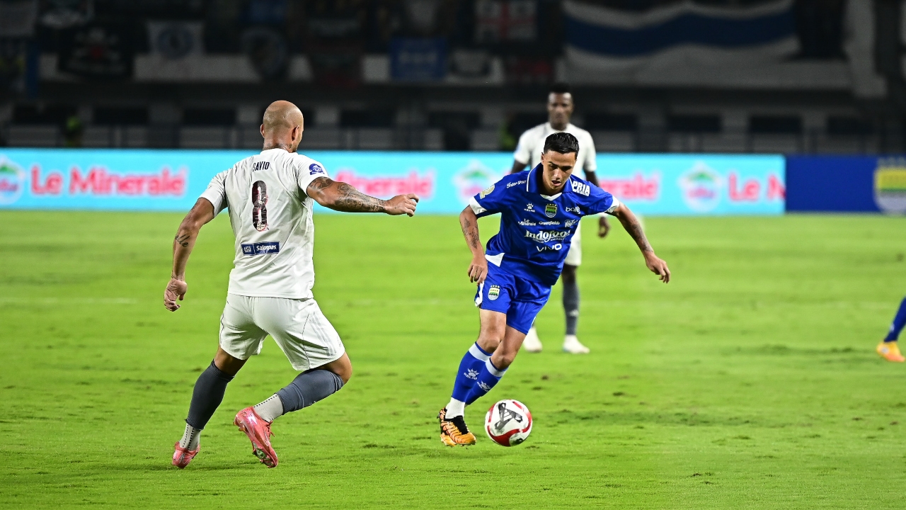 Wing back Persib, Eliano Reijnders