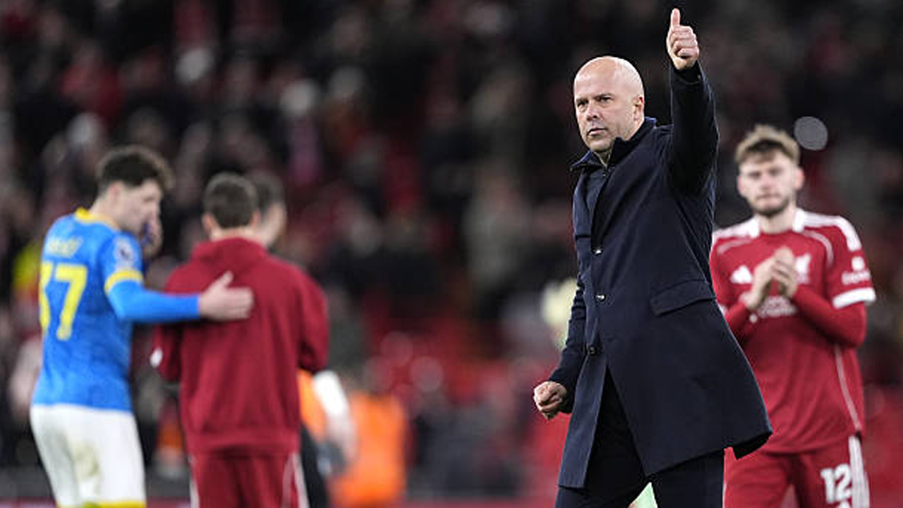 Arne Slot Akui Liverpool Belum Bisa Optimal Manfaatkan Pemain Anyar