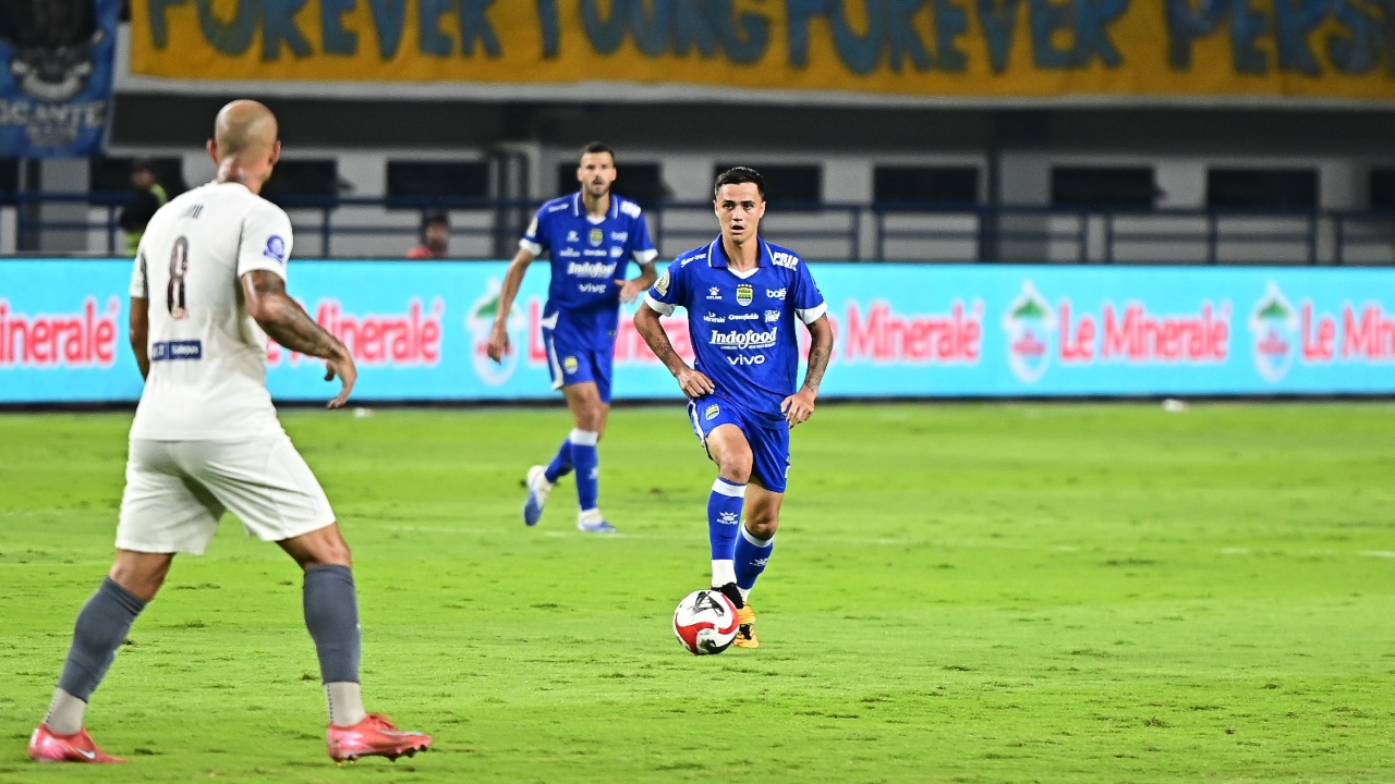 Wing back Persib, Eliano Reijnders