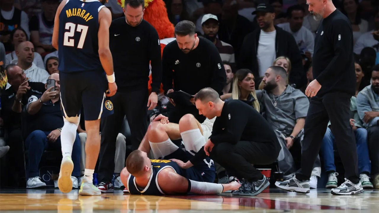Nikola Jokic Cedera, Jadi Masalah Besar Bagi Nuggets