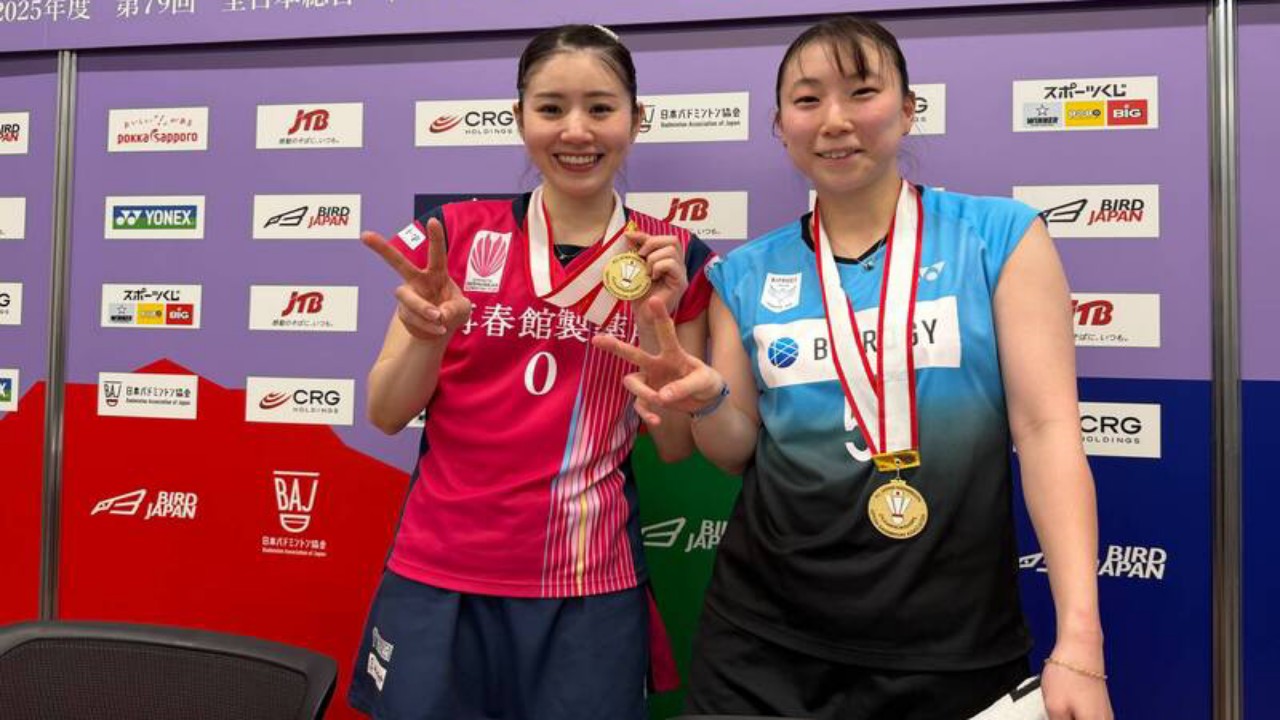 Chiharu Shida/Arisa Higashino Kampiun Kejuaraan Nasional Jepang 2025