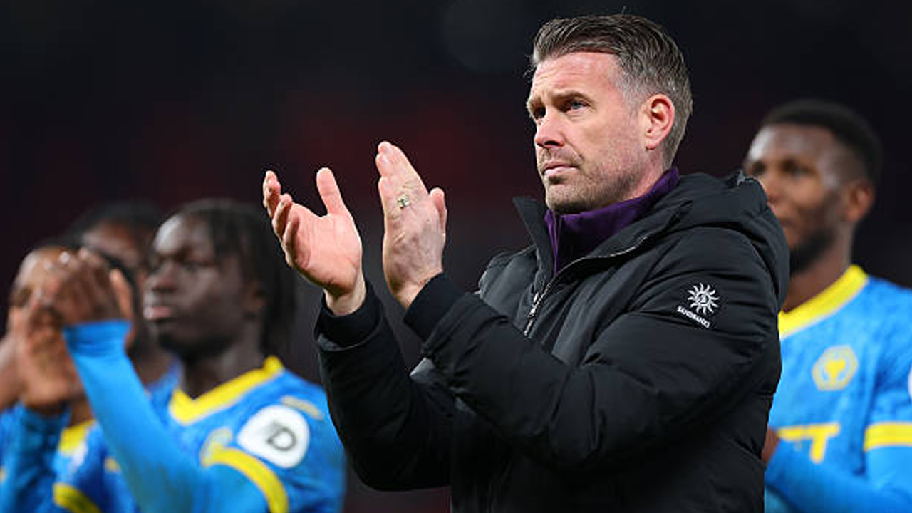 Tahan Imbang United, Rob Edwards Sanjung Kualitas dan Keinginan Wolves