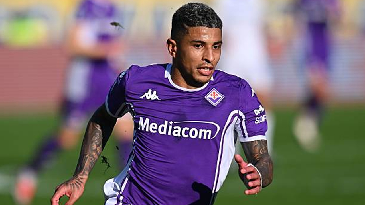 Evaluasi Peran Dodo, Fiorentina Pertimbangkan Lepas Sang Bek