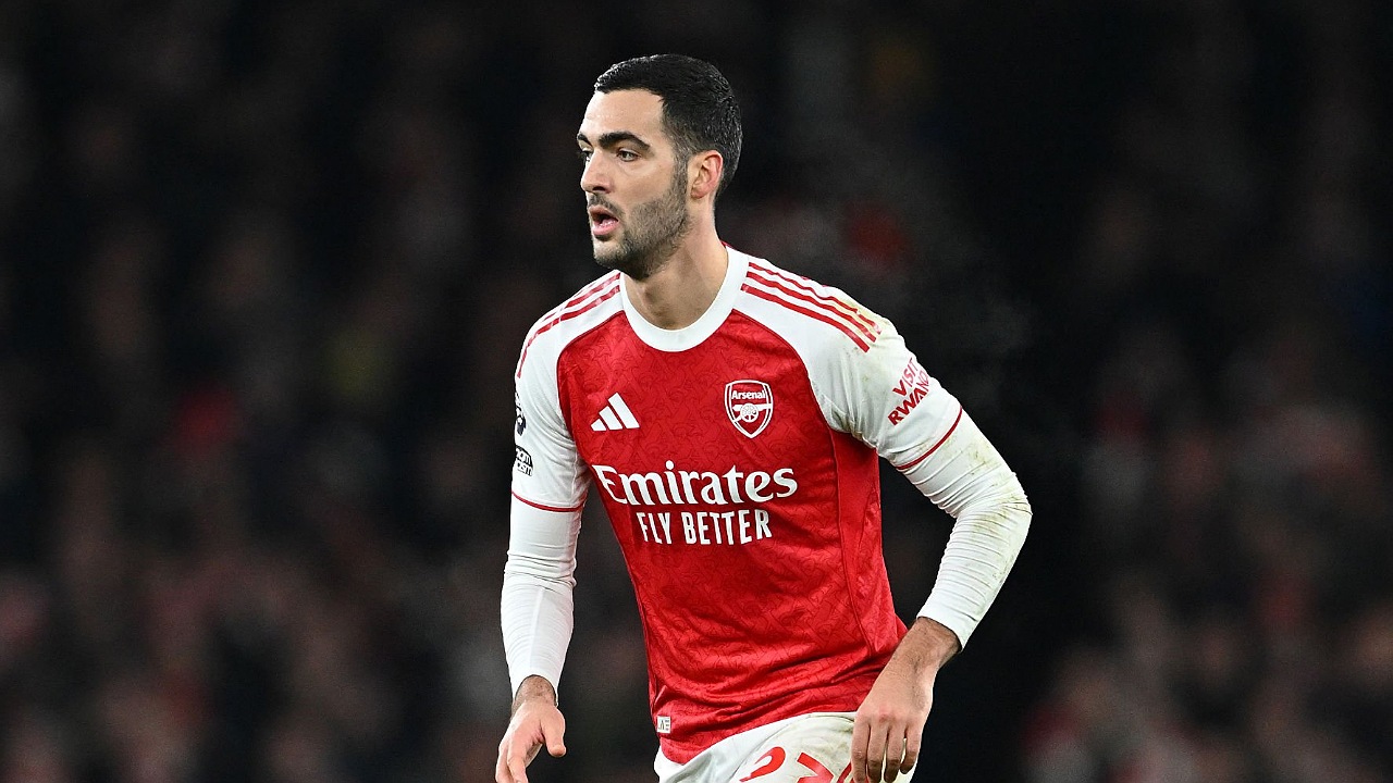 Gelandang Arsenal, Mikel Merino