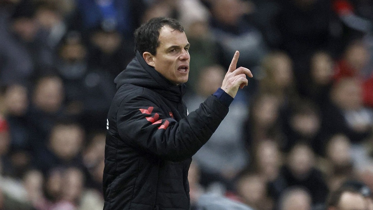 Manajer Sunderland, Regis Le Bris