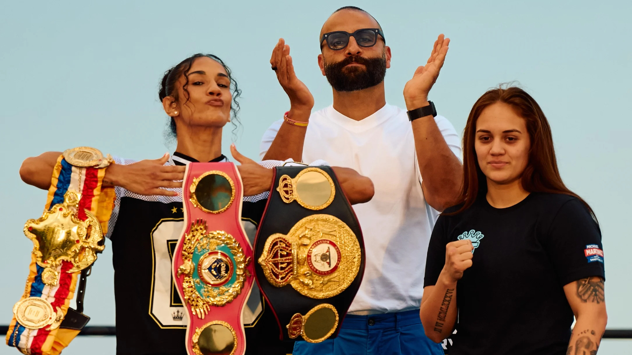 Amanda Serrano (kiri) dan Reina Tellez. (Foto: Fight TV)