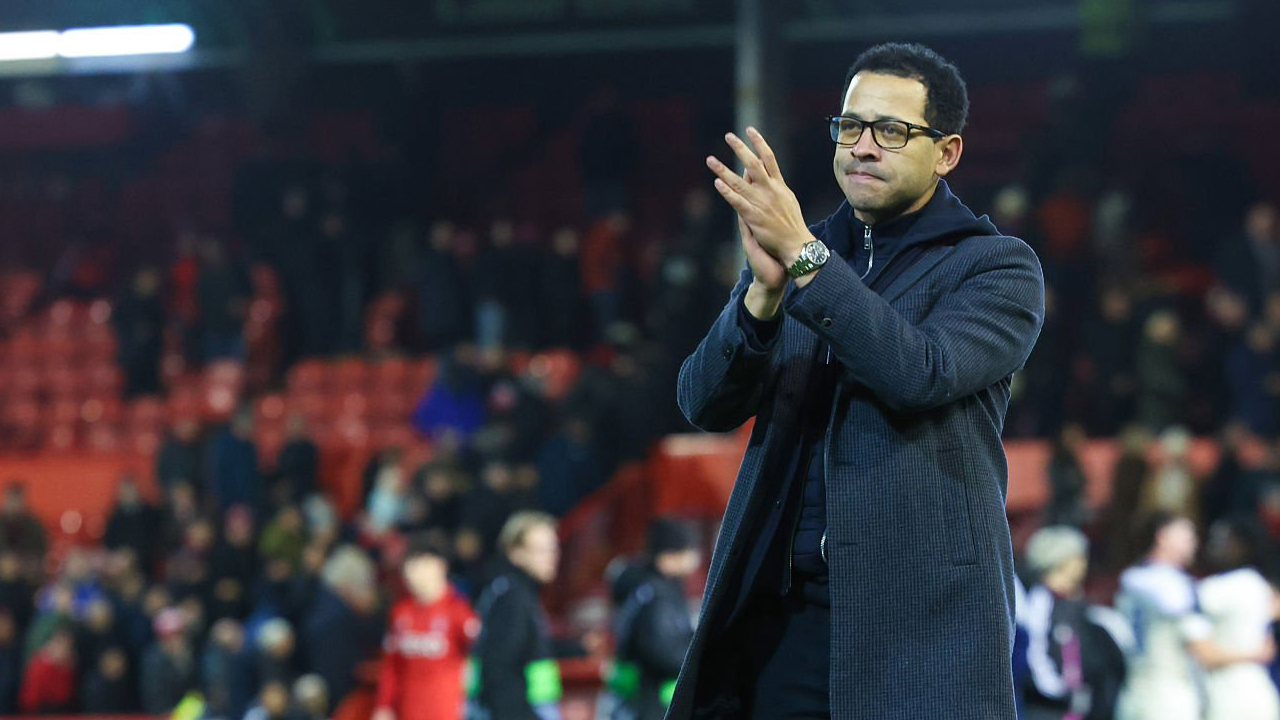 Liam Rosenior Respons Rumor Bakal Gantikan Enzo Meresca di Chelsea