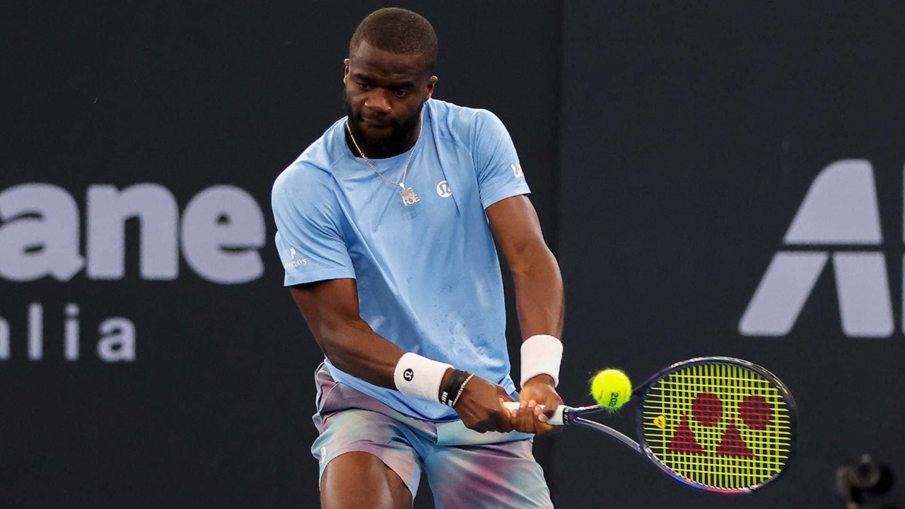 Frances Tiafoe Dan Learner Tien Kompak Lewati Laga Pertama Di Brisbane