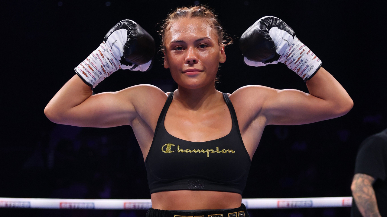 Legenda tinju wanita, Katie Taylor, yang menyebut Tiah Ayton berpotensi menjadi salah satu yang terbaik sepanjang masa. (Foto: Fight TV)