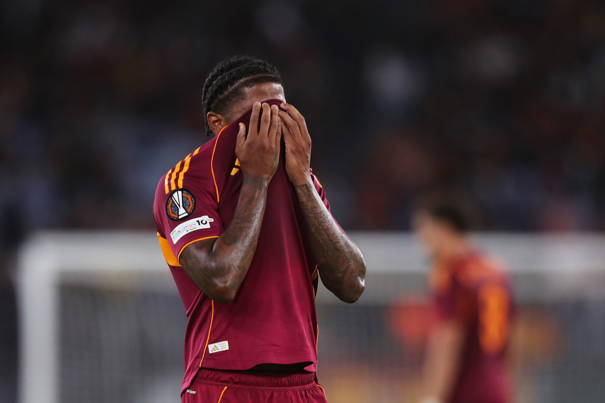 Bailey Cedera Lagi, Roma Semakin Kecewa dan Marah - sumber: (footballitalia)