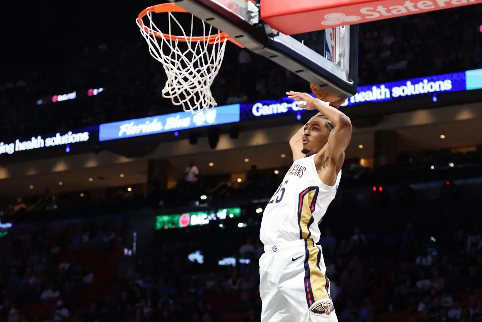 Trey Murphy Pecahkan Rekor Tripoin McCollum di Pelicans - sumber: (mainbasket)