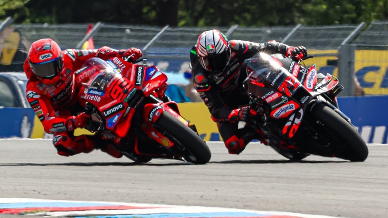 Meski Ada di Kubu Rossi, Marco Bezzecchi Enggan Berseteru dengan Marquez