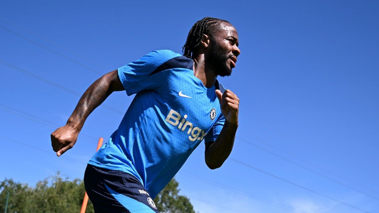 Raheem Sterling mencari pintu keluar dari Chelsea