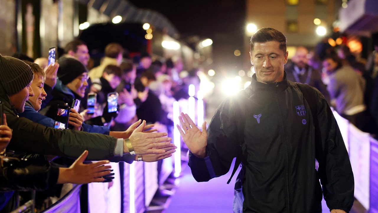 Robert Lewandowski Tidak Khawatir dengan Masa Depannya