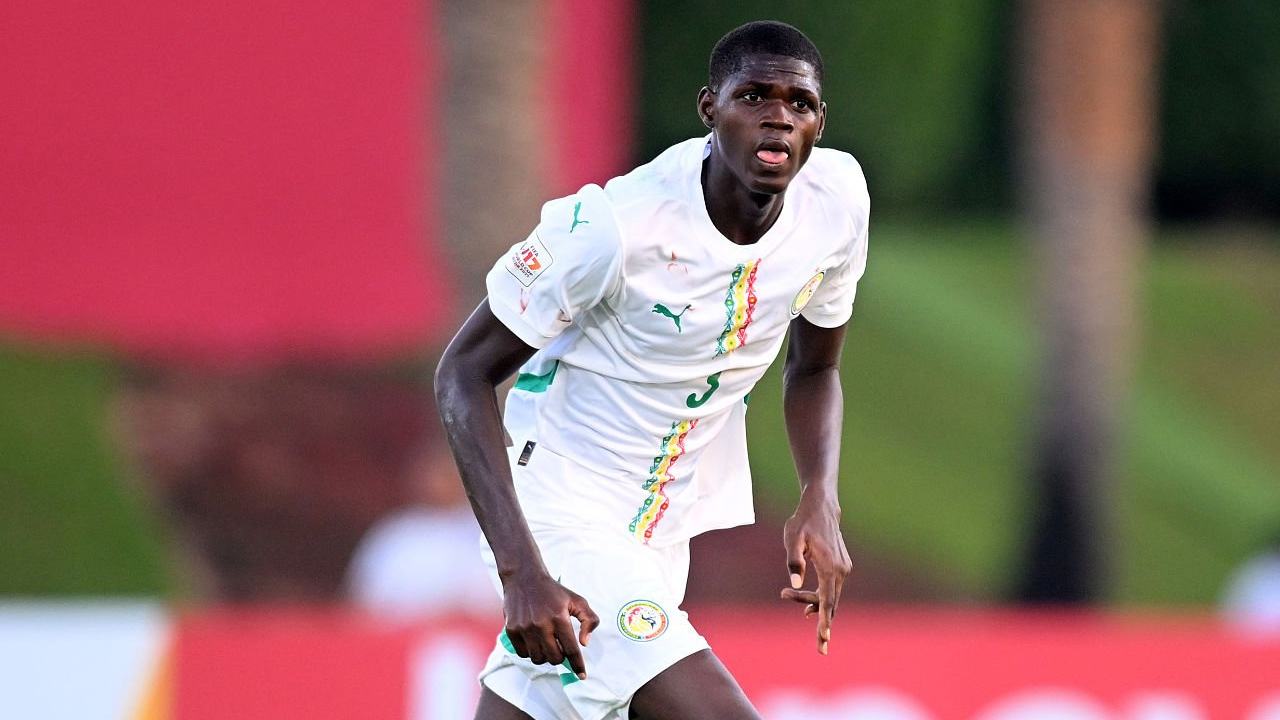 Tata Masa Depan Lini Belakang, Liverpool Amankan Jasa Talla Ndiaye