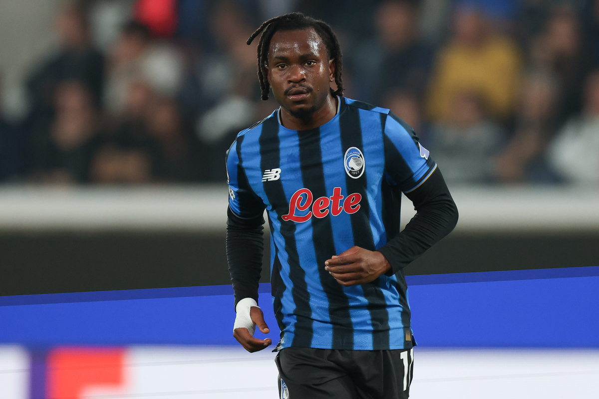 Fenerbahce Siapkan Tawaran untuk Bintang Atalanta Lookman - sumber: (footballitalia)