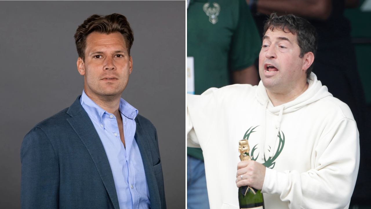 Josh Glessing (kiri) menggantikan Peter Feigin yang memegang jabatan presiden Milwaukee Bucks selama 12 tahun. (Foto: AP)