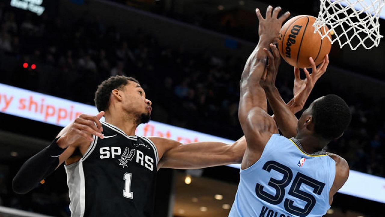Cam Spencer Antarkan Grizzlies Pecundangi Spurs