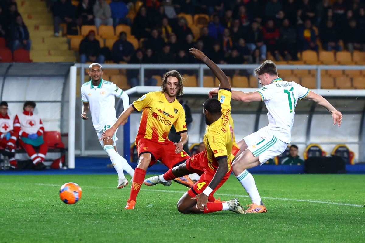 Roma Menang 2-0 atas Lecce, Striker Buktikan Diri meski Cedera Baru Muncul - sumber: (footballitalia)