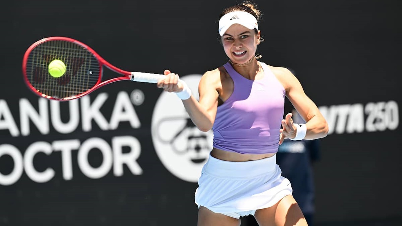 Iva Jovic Dan Francesca Jones Kompak Tembus Perempatfinal Di Auckland