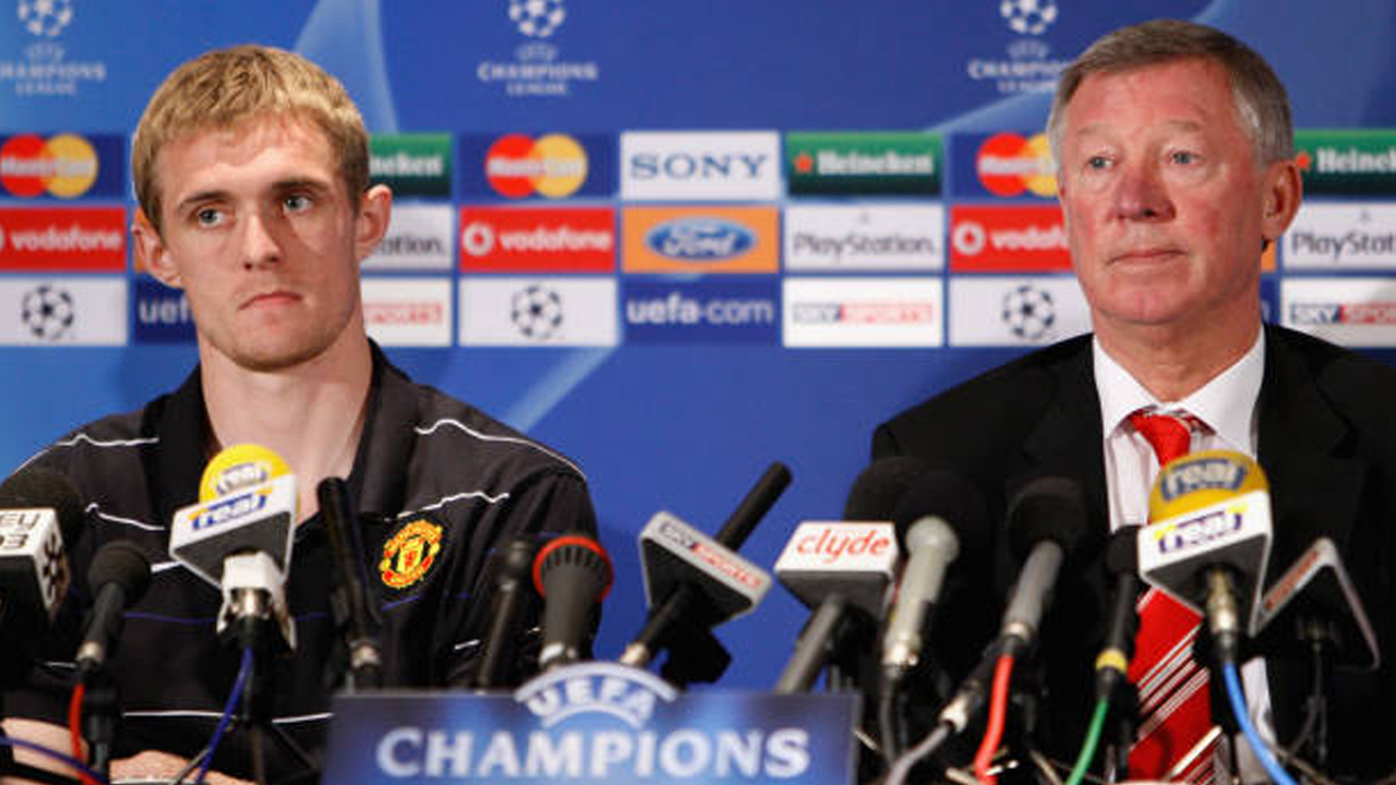 Jadi Pelatih Sementara MU, Darren Fletcher Minta Restu Sir Alex Ferguson