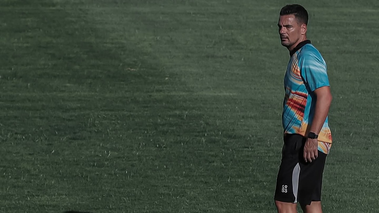 Pelatih Persita Tangerang, Carlos Pena