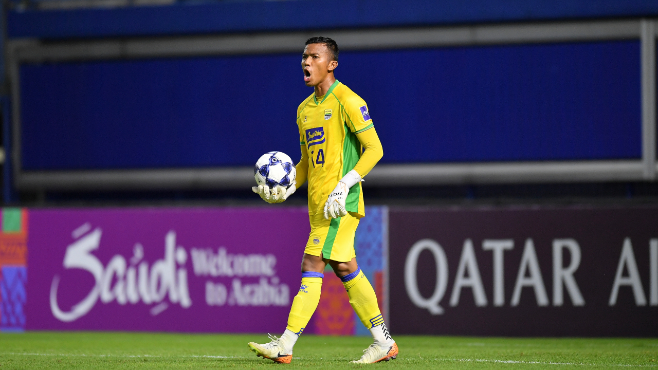 Kiper Persib, Teja Paku Alam