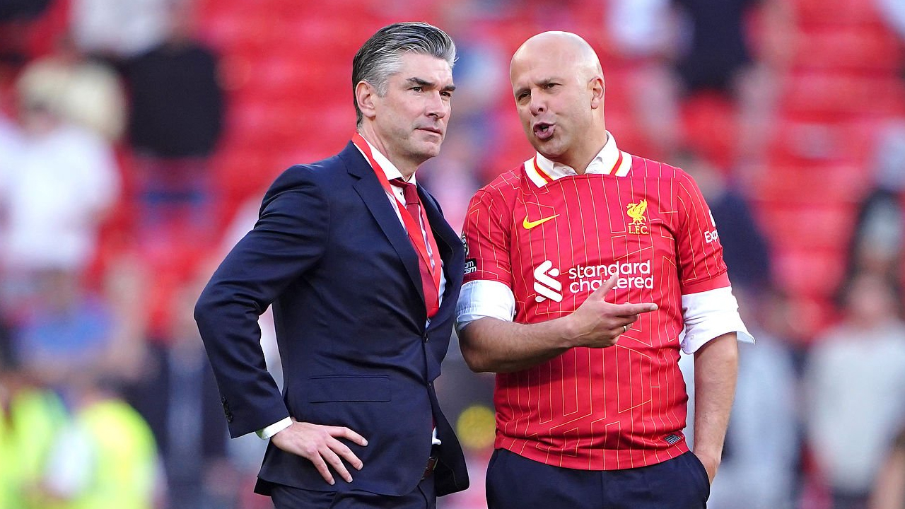 Soal Arah Liverpool, Arne Slot Tegaskan Sepaham dengan Richard Hughes